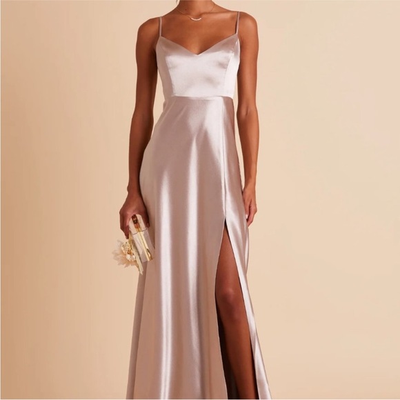Birdy Grey Dresses & Skirts - Birdy Grey Bridesmaid Dress Maxi Shiny Beautiful Good/Used Condition Taupe